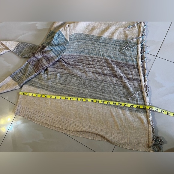 Wet Seal Long Sleeve Open Cardigan Sweater Women’s Fringe on Front Made U.S.A - Picture 15 of 16